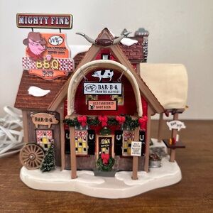 Dept 56 The Original CHRISTMAS Snow Village Mighty Fine BBQ #55613 Light & Box